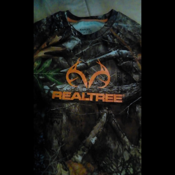 Boys dri fit real tree tshirt - Picture 2 of 3
